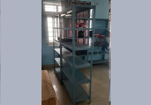 Institute Furniture 18